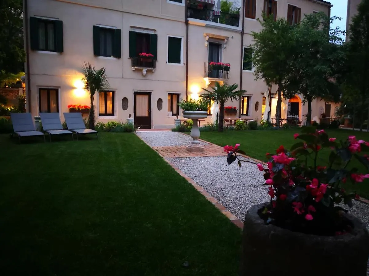 Cinqueteste Luxury Home Velence