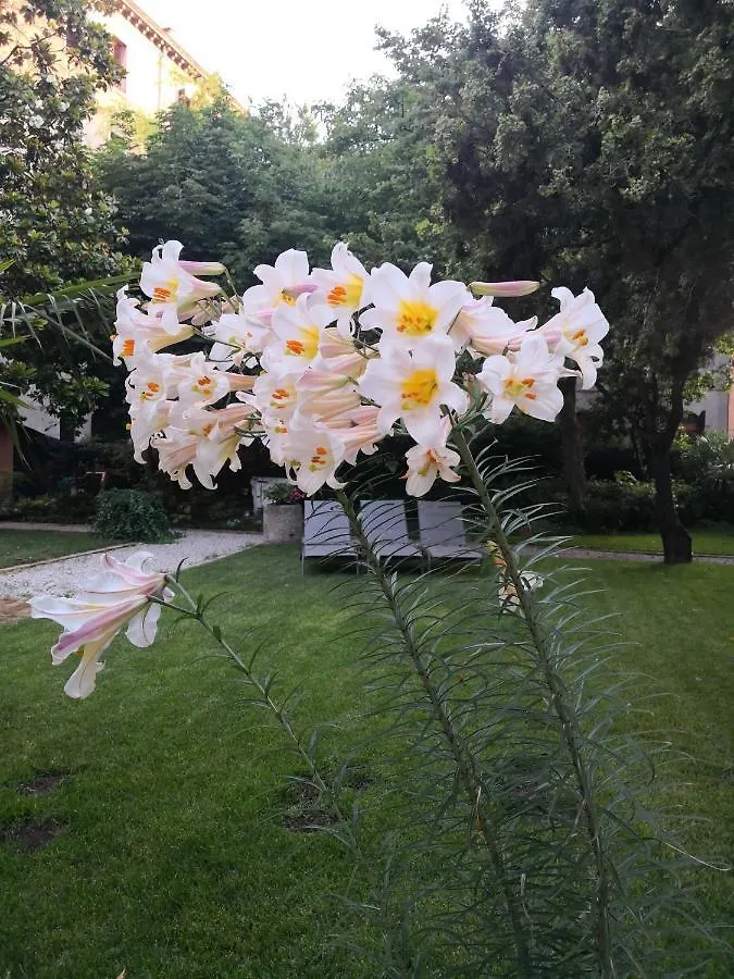 Cinqueteste Luxury Home Velence Vendégház